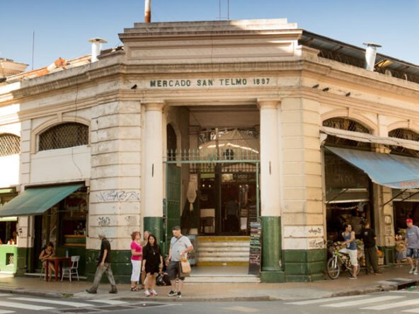 Mercado de San Telmo - Barrio de San Telmo